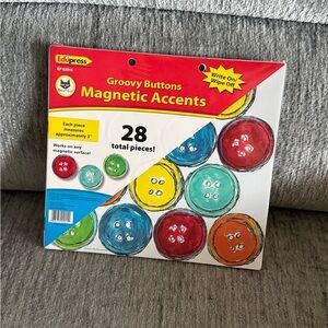 Groovy Buttons Magnetic Accents - Multicolor Set (28 pieces). Wipe on/Wipe off